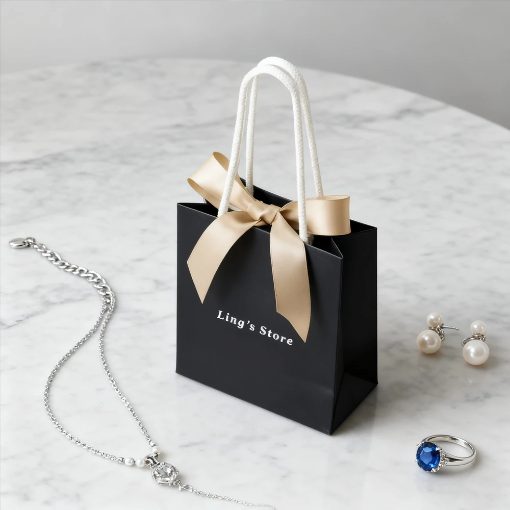 

100Pcs Custom Logo 15.5x13.5x7.5cm Jewelry Handle Tote Bags With Ribbon Custom Print Shopping Newborn Gift Packaging Candy Pouch