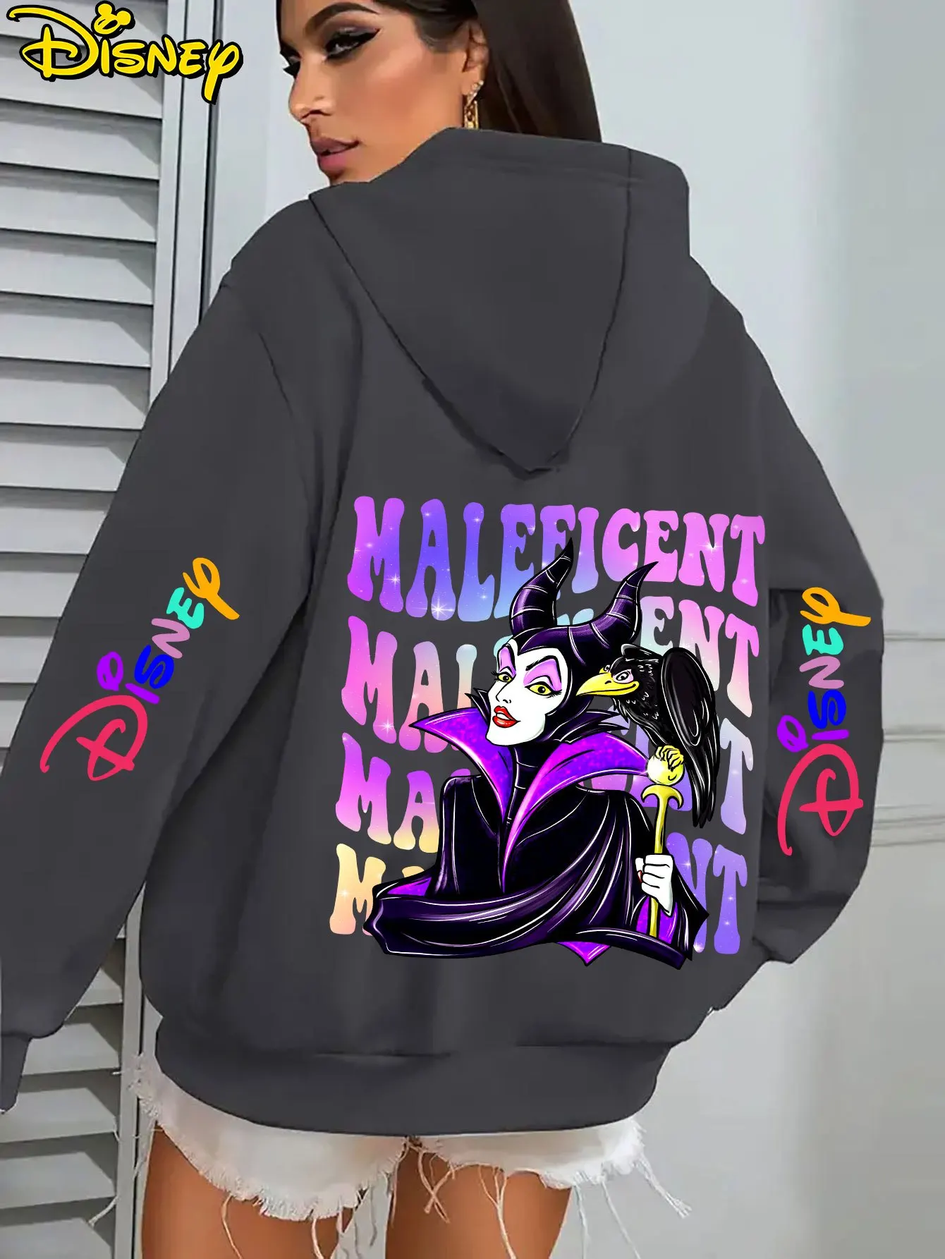 Design del personaggio con stampa del piede rosa di Ms. Marifeson di Disney Comodo pullover per l'autunno/inverno, stile casual, camicia Disney