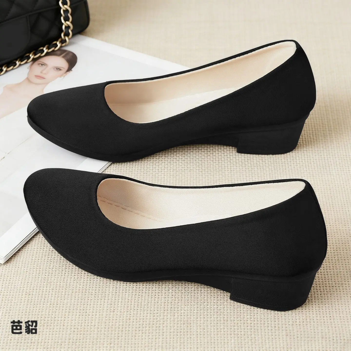Beijing Ladies Fabric Slip-On Work Shoes Comfortable Soft Bottom Slope Heel Easy to Wear Fashionable Spring Summer Office Shoes