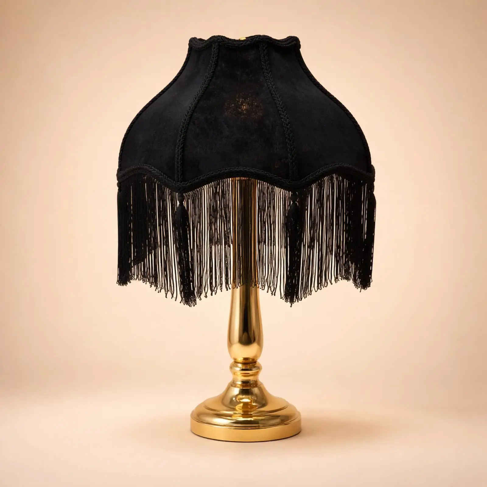 Decorative Black Cloth Lampshade with Tassels and Scallop Edge Vintage Lamp Cover for E27 Base Bedroom Table Lamp
