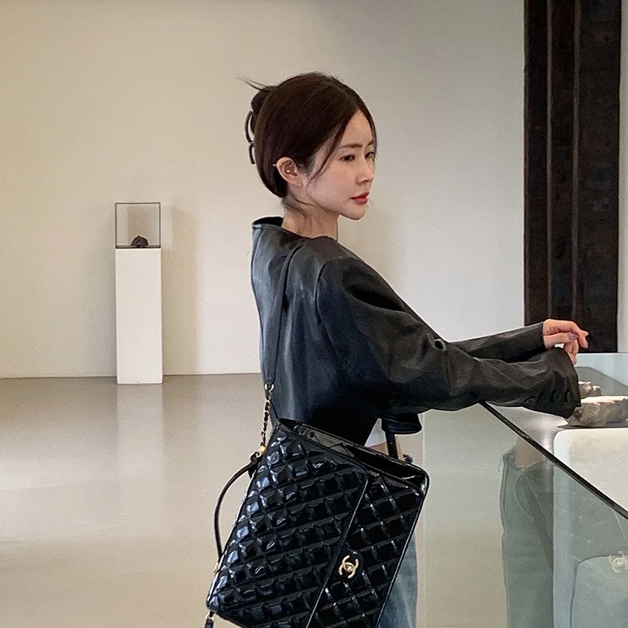 Fashionable Casual Leather Short Jacket Simple Design 2026 New Arrival Women's Premium Quality Short Length Top Coat
