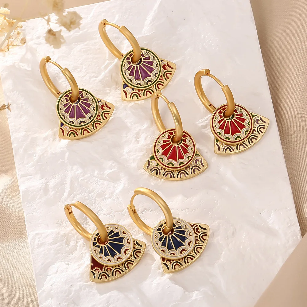 

Fashionable and exquisite retro enamel contrasting color earrings, high-end geometric, multi-band earrings, niche design earring