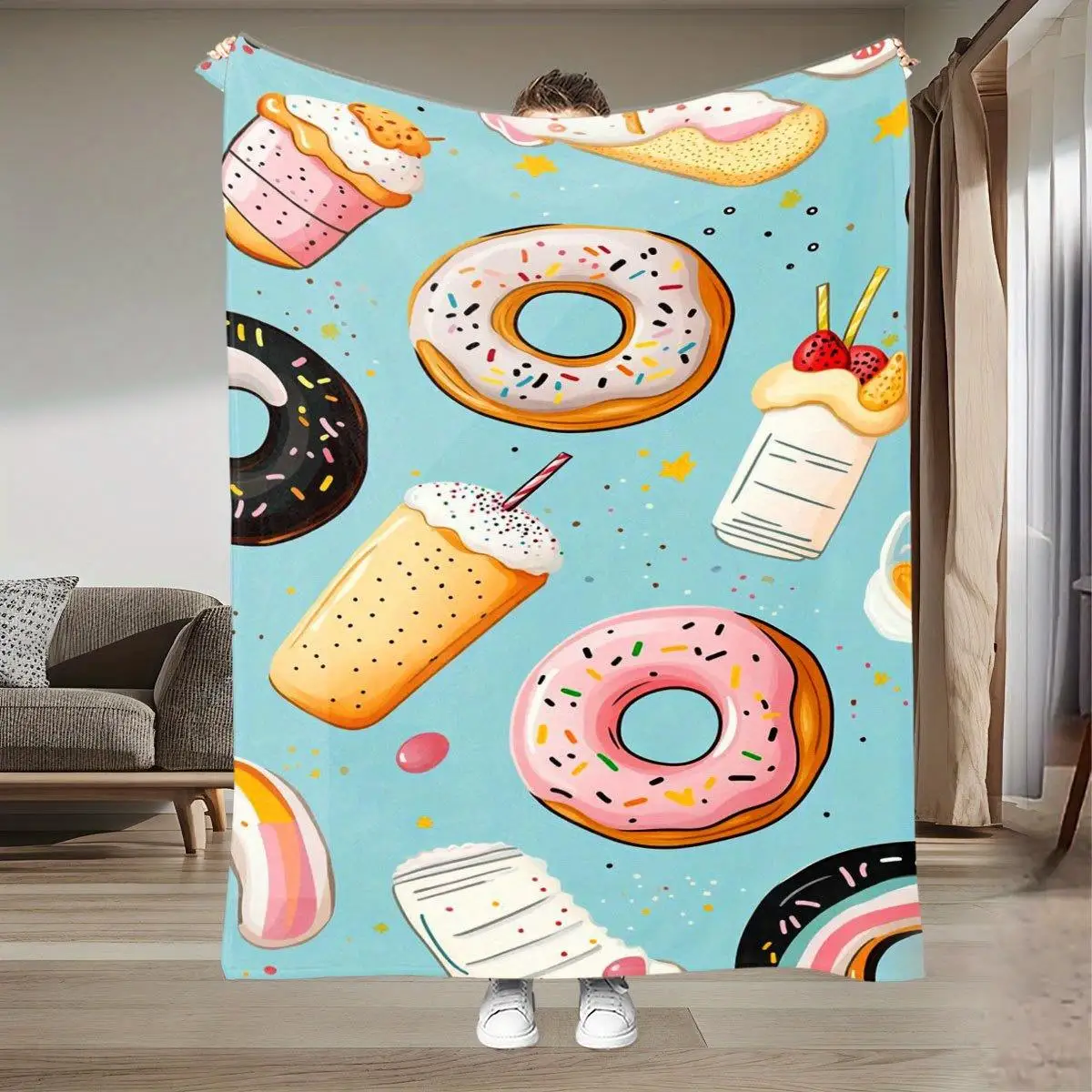 Donut and cupcake patterns, four-season comfortable throw pillows, dessert-themed colors, suitable for beds, sofas, as gifts