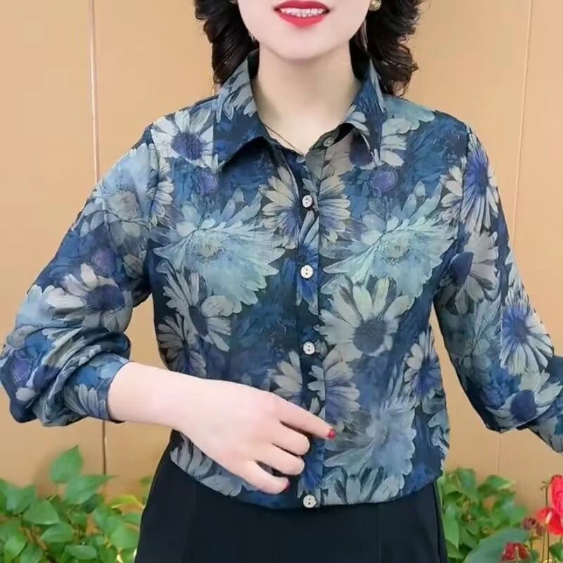 

Slimming Effect Long Sve Women's irt Floral Chiffon Base Layer Top Korean Sle Collar Button Detail Regular Fit