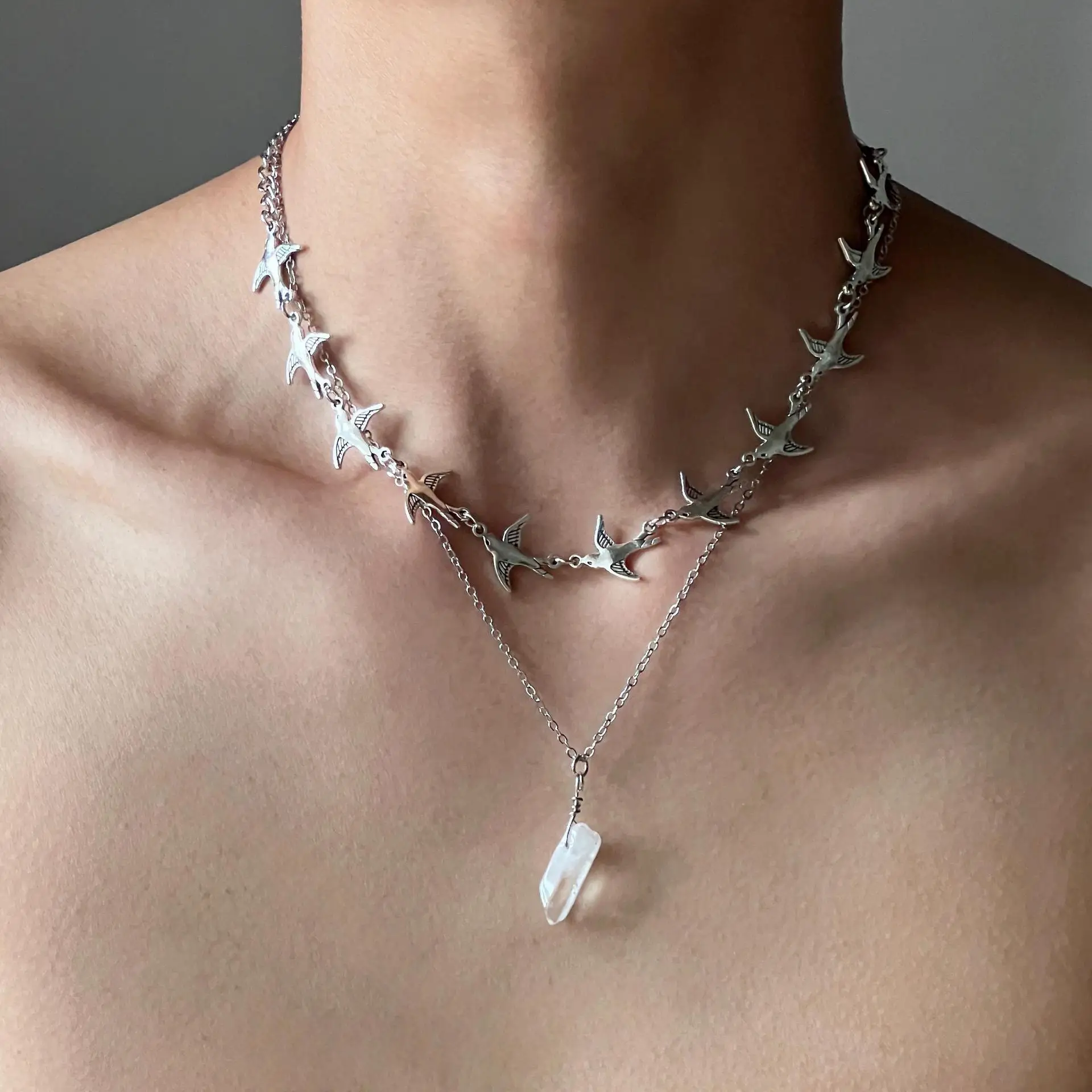 Necklace White Crystal Bird Pendant Retro Style Sophisticated Womens Collarbone Jewelry Premium Sturdy High Quality Gift