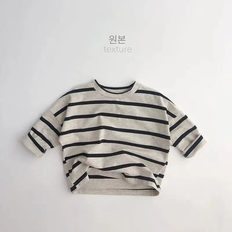 Baby's Versatile Long Sleeved T-shirt Korean Version Spring and Autumn Children's Striped New Long Sleeved Cotton Base Shirt