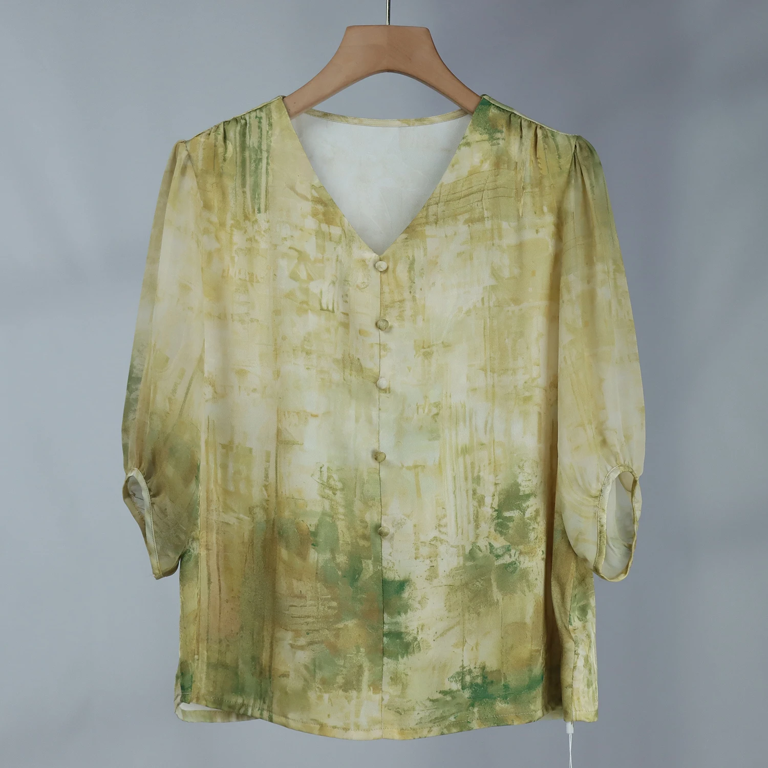 

Женский топ средней длины с шелковым принтом и V-Ne для поездок на работу, стандартный крой из полиэфирного волокна, летнее новое поступление