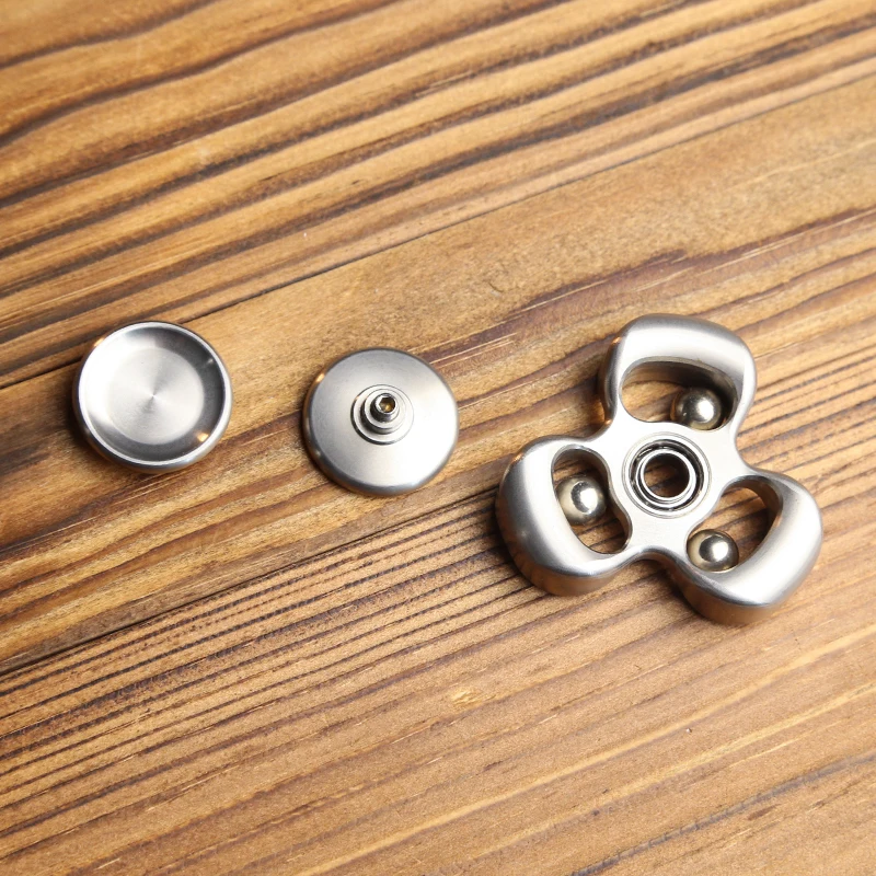 Três folhas edc fidget spinner moda dedo brinquedo rotativo para aliviar o estresse único manual spinner brinquedo fidget adultos presentes