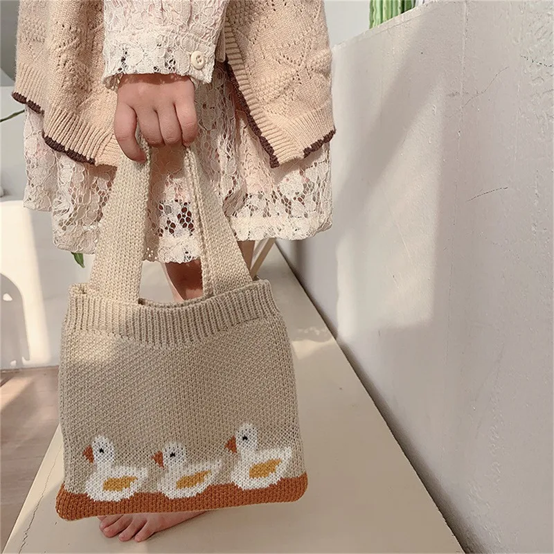 Bolso pequeño de punto con dibujos de pato para niños y niñas, bolsa de almacenamiento portátil para aperitivos y monedas, estuche para Otoño e