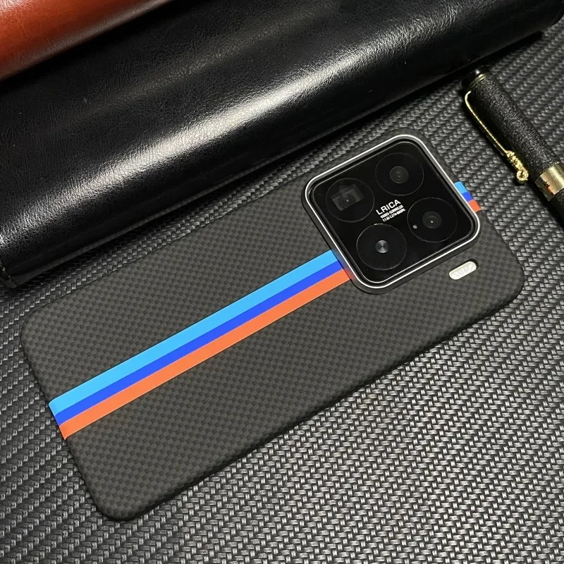 Etui na telefon Xiaomi 17 Pro Max 15pro 15 Ultra z teksturą włókna węglowego, MagSafe, bezprzewodowe ładowanie, stop aluminium, matowe, odporne na wstrząsy. — zdjęcie produktu 4