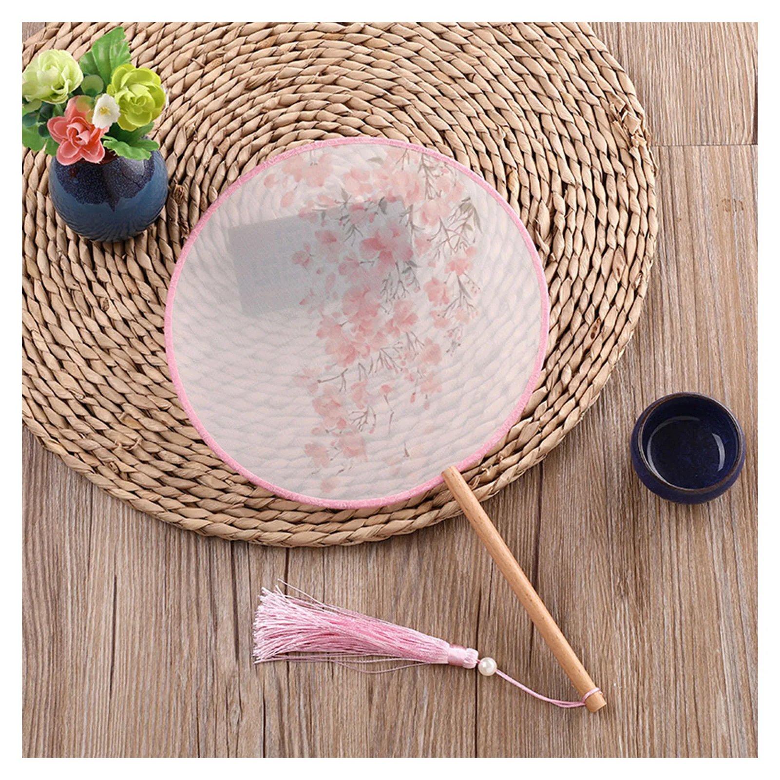 Round Chinese Ancient Hand Fan Classic  Paddle Hand Fan Round Flower Silk Fan for Women Dance Wedding