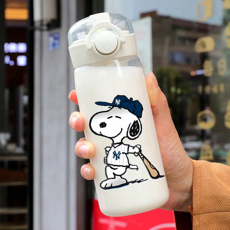 Botella de Agua con Diseño de Snoopy para Estudiantes, Taza Deportiva a Prueba de Fugas, Botella de Agua de Plástico para el Verano, 400 ml