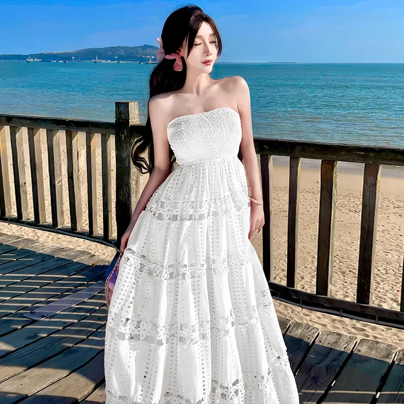 Elegant เย็บปักถักร้อยผ้าฝ้าย Hollow Out Prom ชุดราตรีสีขาวผู้หญิงฤดูร้อนรัดตัว Top Slash คอชุดราตรีสาย