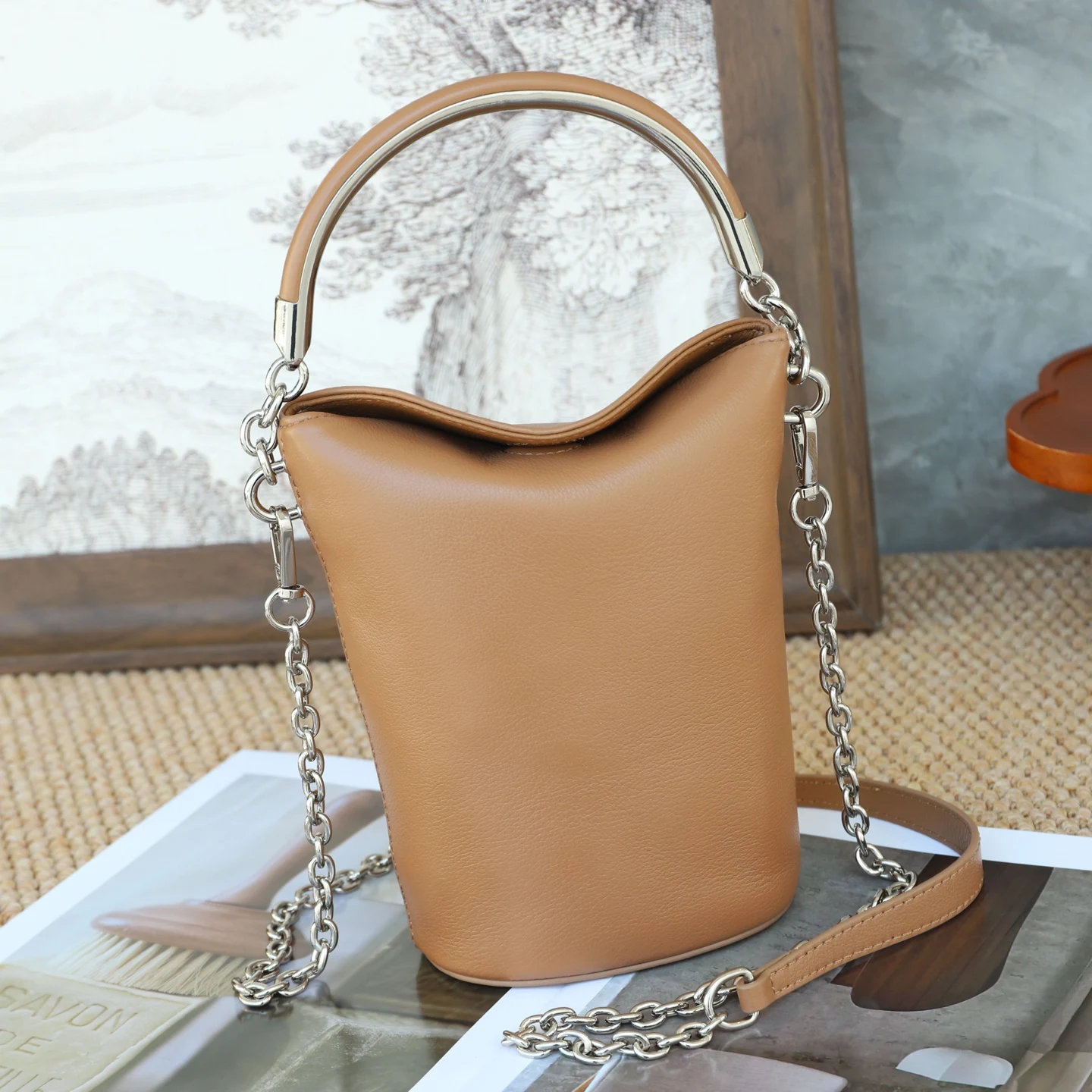 

Genuine Cow Leather Women's Shoulder Crossbody Bucket Bags Cowhide Luxury Designer Brand Female Tote for Woman Small Handbag New