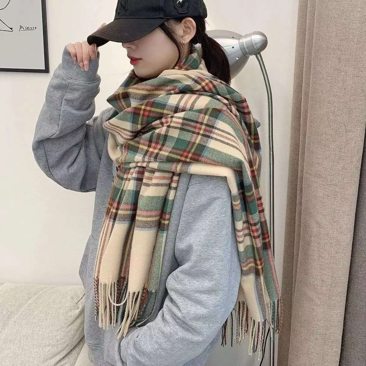 2024 Luxury Plaid Scarves Fashion Women Long Shawl Wraps Muffler Imitation Cashmere Fabric Scarves for Women Men Winter