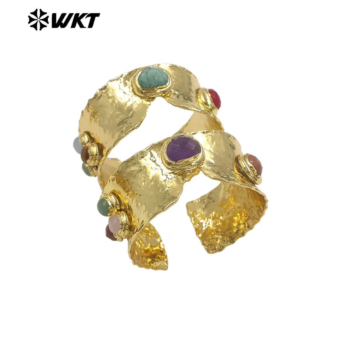 WT-B718 Gorgeous Exclusive Gold Plated V Shape Yellow Brass With Multiple Gemstones Bangles As Women Vintage Style Jewelry