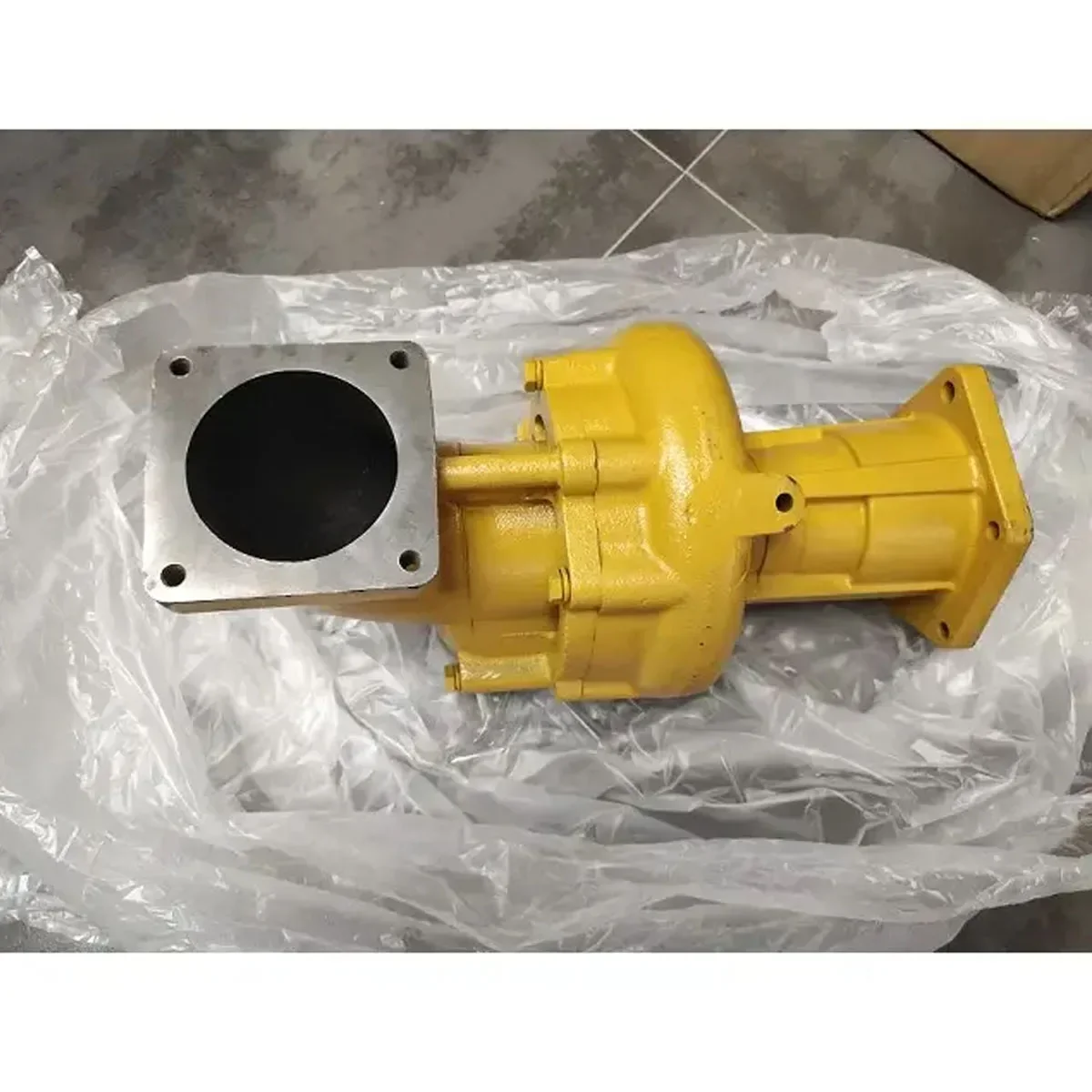 

6162-63-1016 6162-63-1015 Water Pump for Komatsu Engine 6D170 S6D170 WA600-1