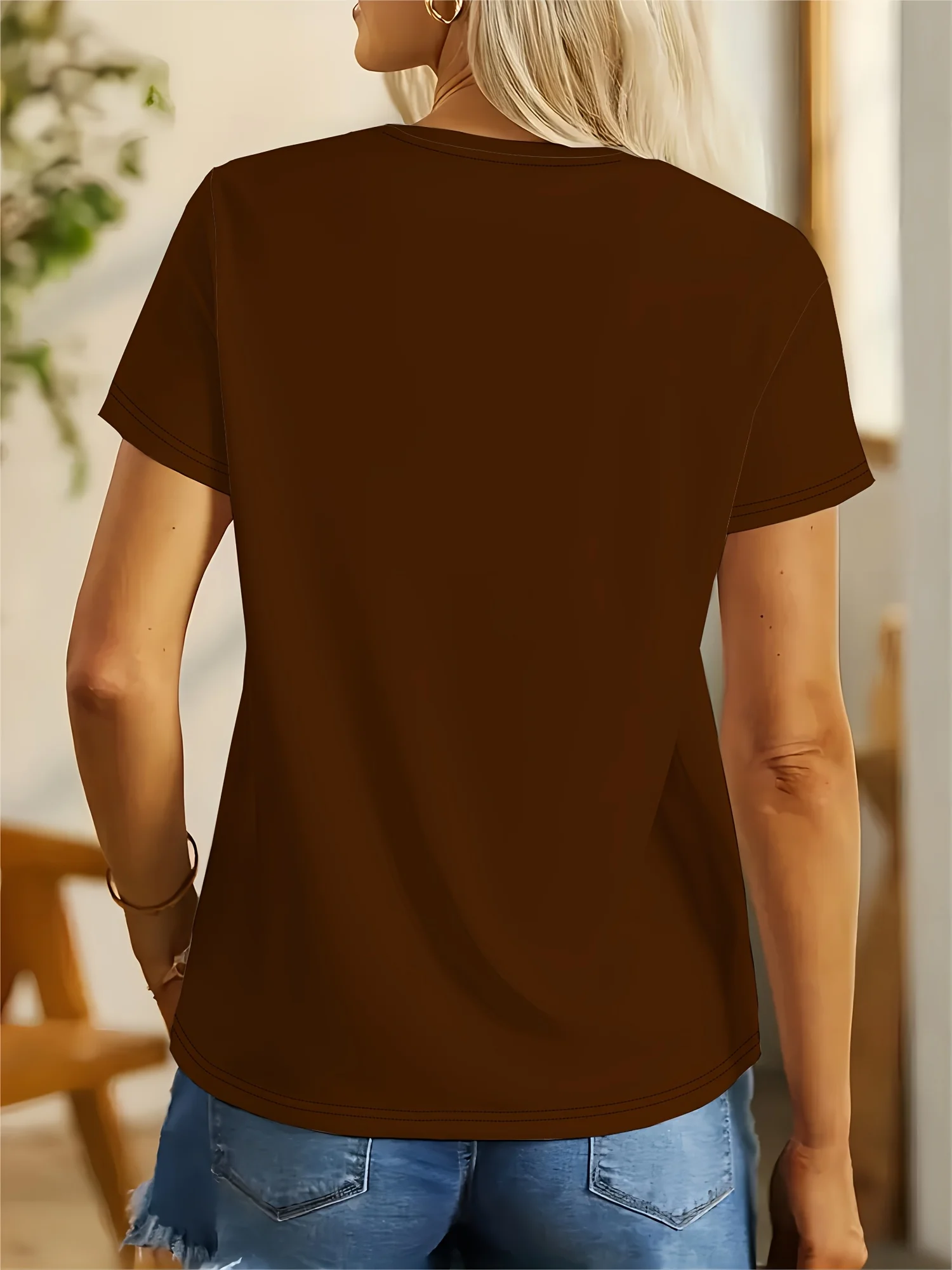Women Crew Neck Short Sleeve T‑Shirt, Glitter Golden Horse Sparkling Art Graphic Tee