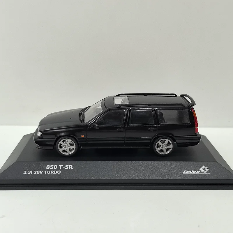 (Minor paint blemishes) SOLIDO Diecast 1:43 Scale 850 T-5R Alloy Wagon Model Static Display Collectible Toy Gift Souvenir