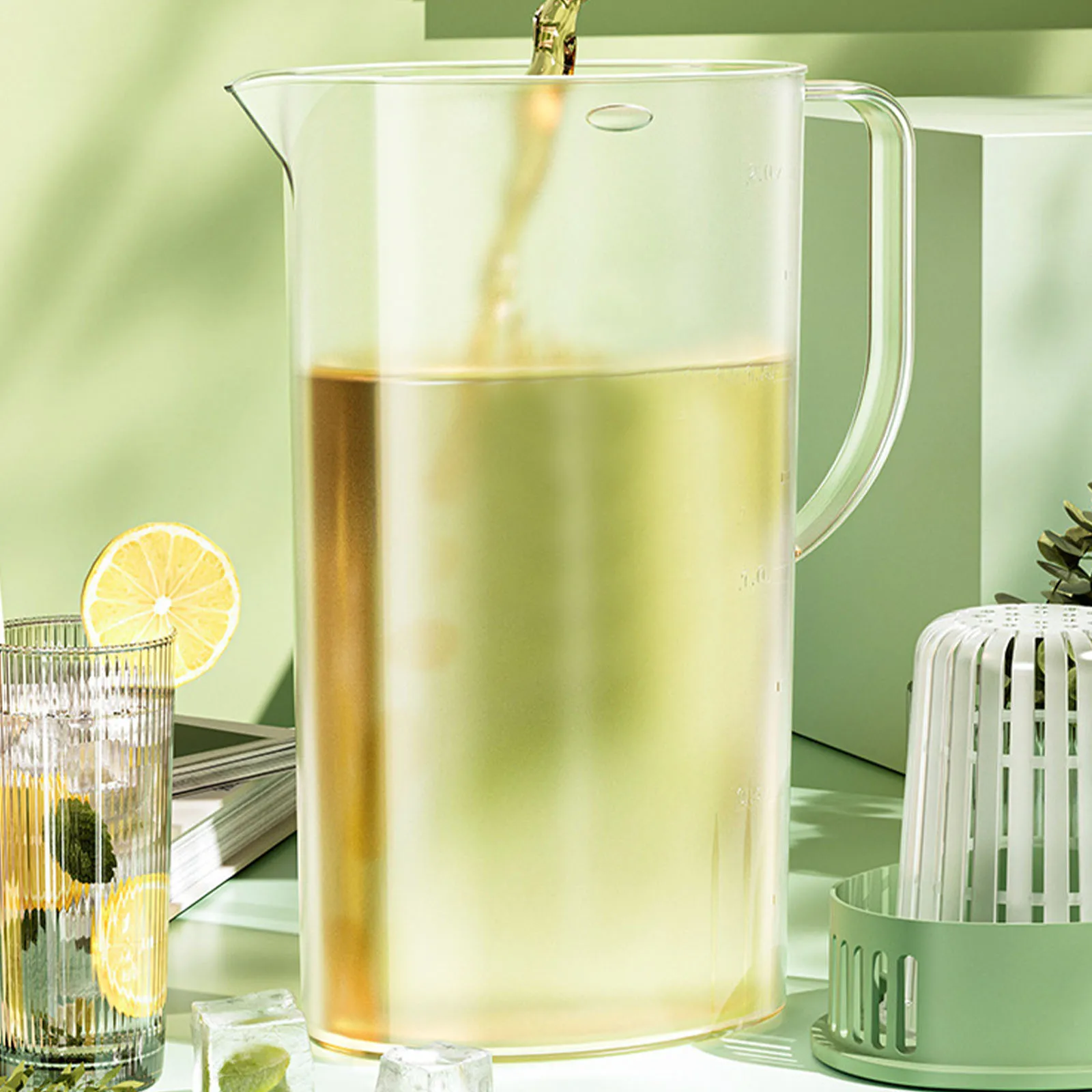 

1L PP Plastic Water Kettle Large Capacity Heat-resistant with Filter Mesh Scale Water Bottle Summer Ice Tea Beer Pitcher Jugs