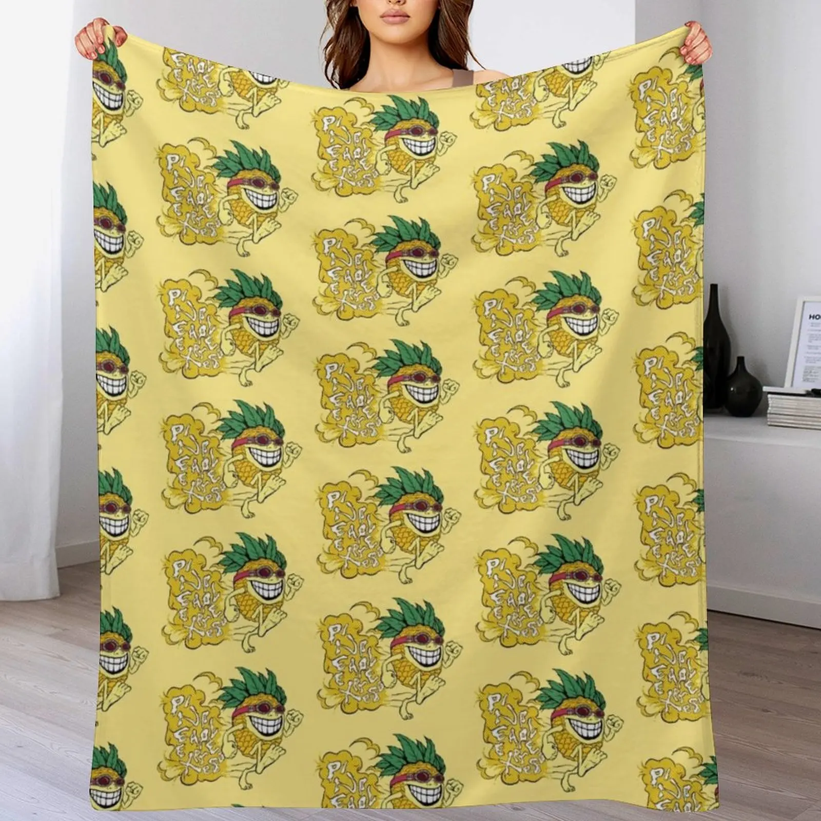 

Pineapple Express Throw Blanket Soft Big blankets and throws Flannel Fabric Moving Blankets