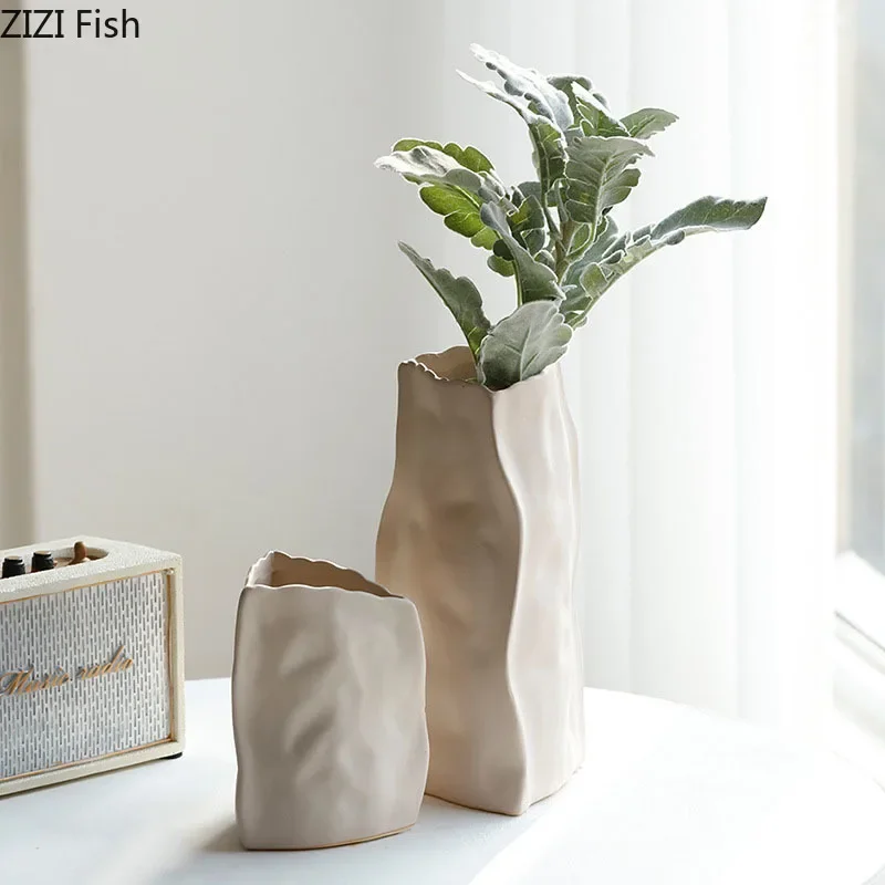 Triangle Wrinkle Bag Shaped Ceramic Vase Desk Decoration Artificial Flower Decorative Flowers Arrangement Room Aesthetic Decor