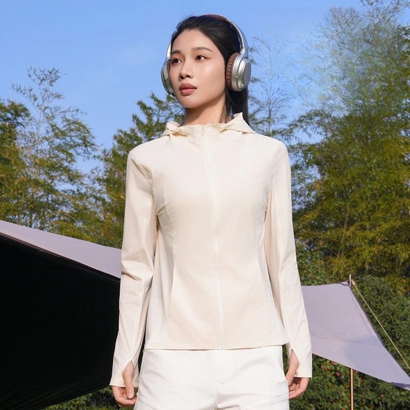 Sonnenschutzkleidung aus Eisseide für Damen im Sommer, dünne, atmungsaktive, kühle und UV-beständige Sonnenschutzkleidung für den Außenbereich