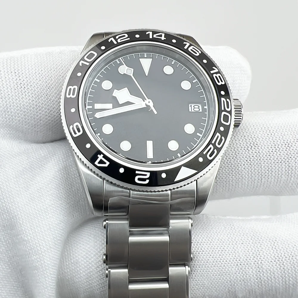 Custom Logo 39mm Luxury NH35 Automatic Watch Stainless Steel 200M Waterproof Sapphire Glass Luminous Mechanical Men Wristwatch