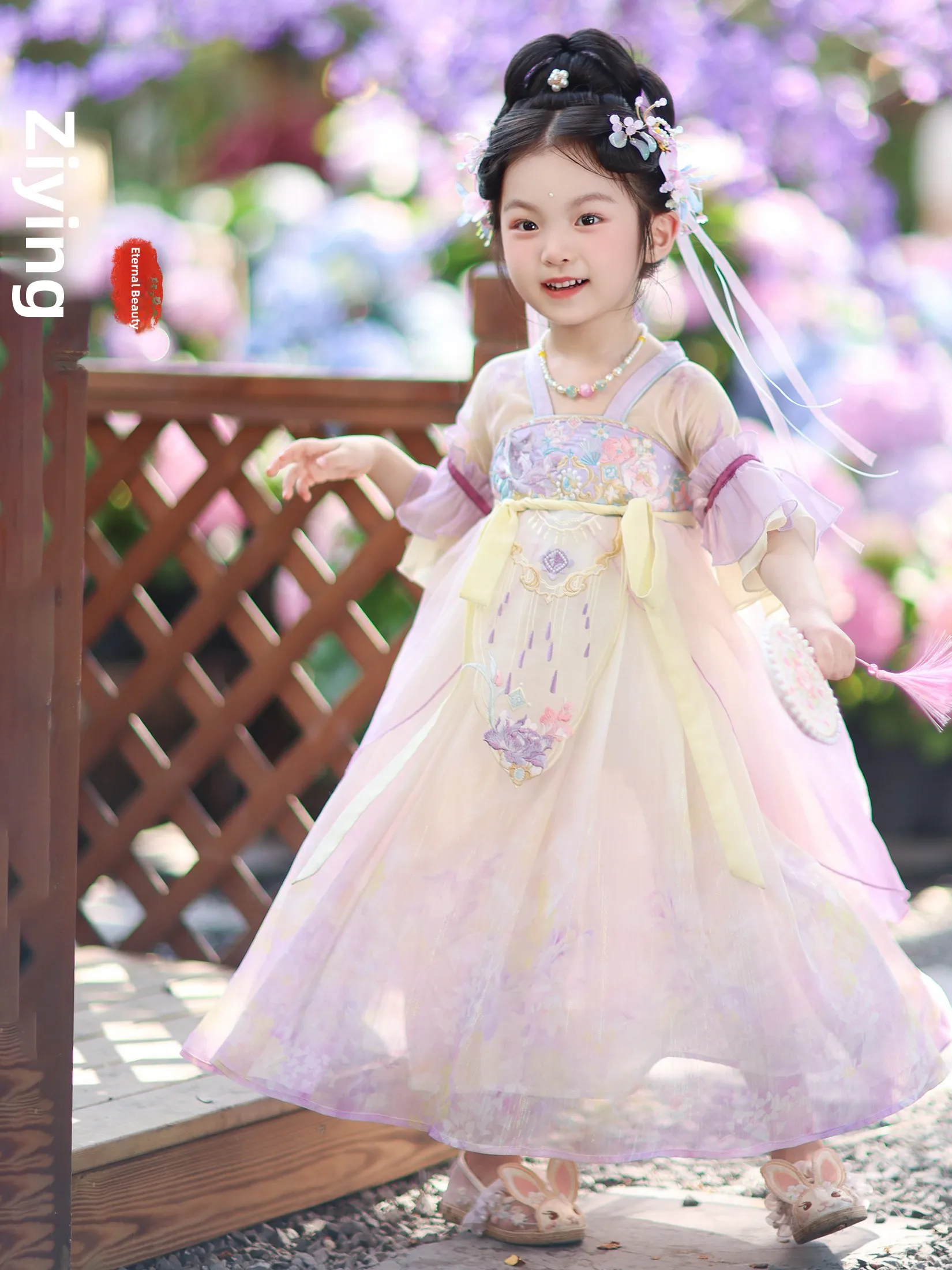 robe-de-fee-a-manches-courtes-brode-style-princesse-hanfu-pour-enfants-nouvelle-collection-printemps-Ete-2026-style-traditionnel-chinois