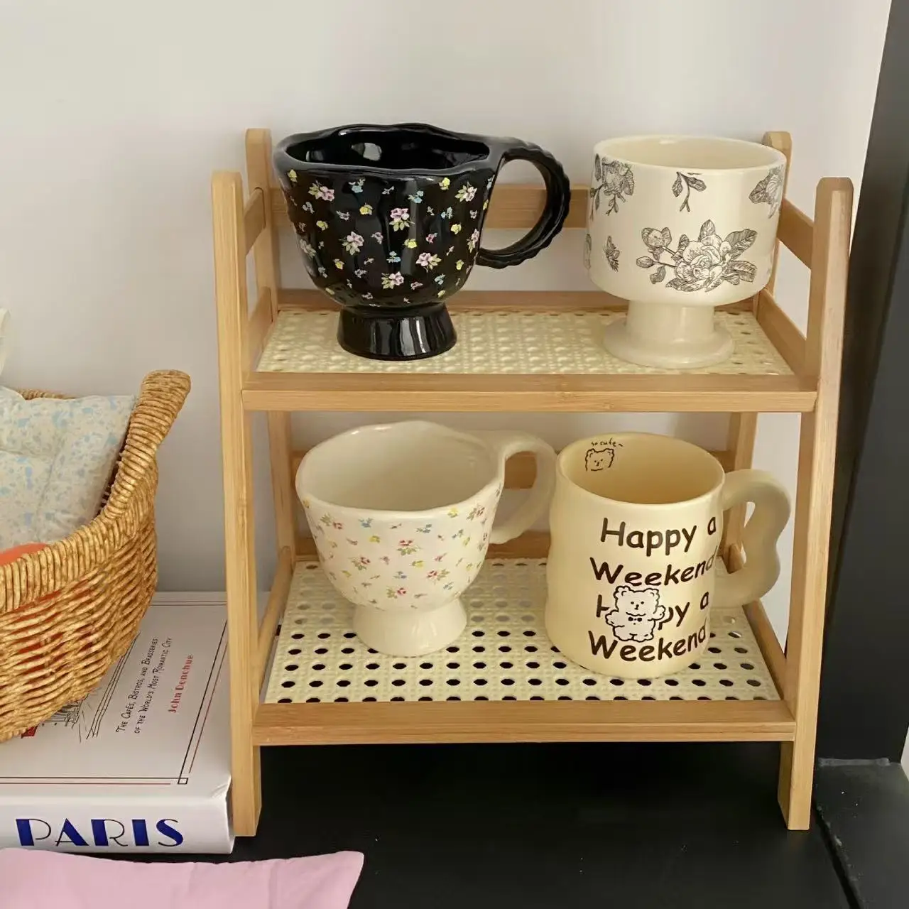 ins-estilo-vintage-estilo-chines-creme-colorido-rattan-rack-de-armazenamento-de-mesa-de-2-camadas-organizador-de-suporte-de-copo-multiuso-para-o-quarto