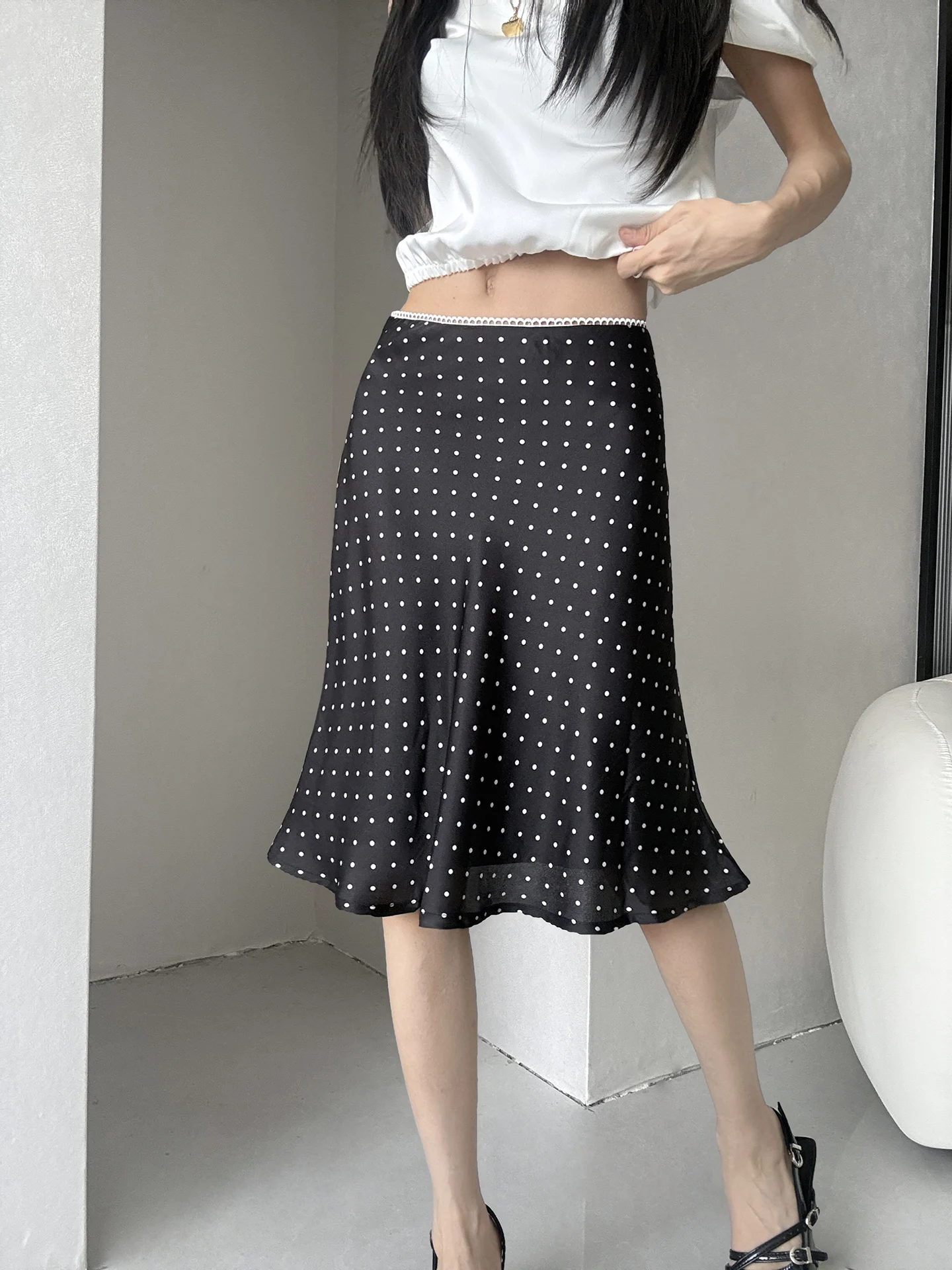 Black Polka Dot Short Half Skirt Women Summer Vintage Cover Hip Slim Lightweight Lace Fish Tail Skirt Cotton Village Brand