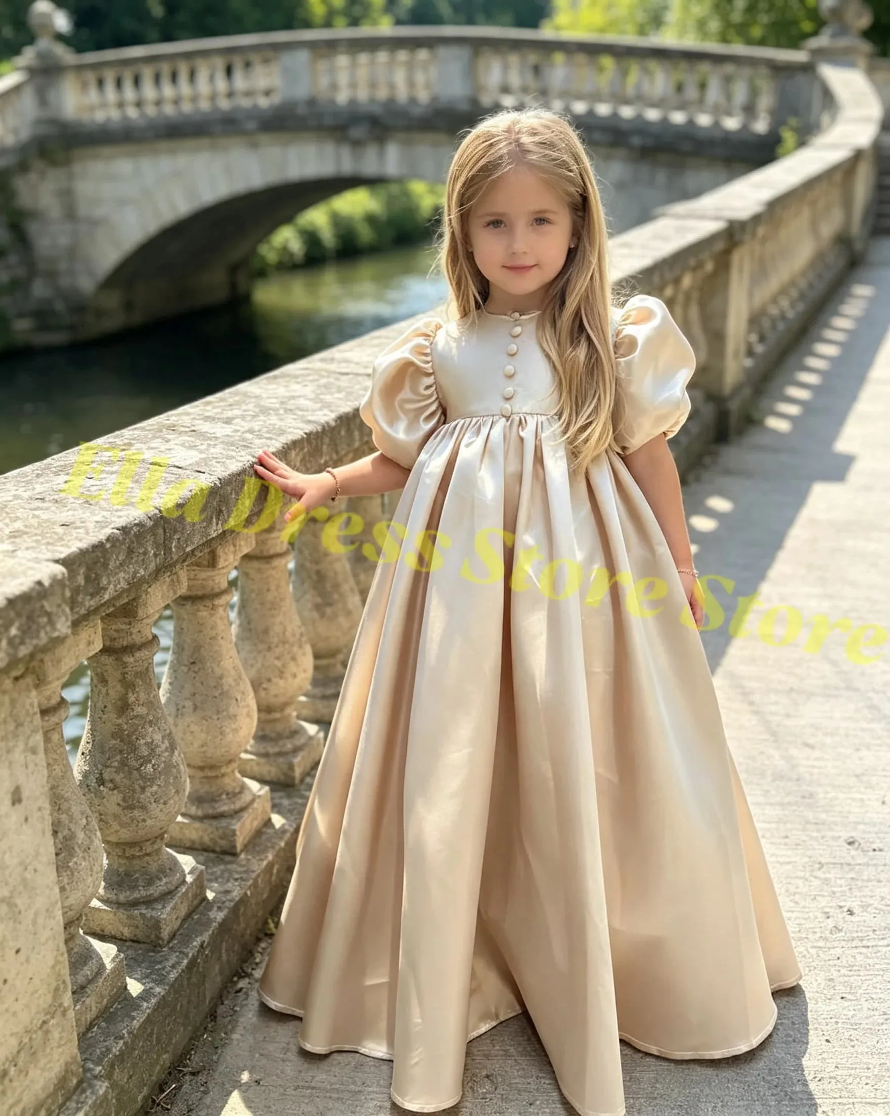 Großhandel Blumenmädchenkleid für kleine Mädchen Vintage Hochgeschnittenes Prinzessinnenkleid mit Puffärmeln Geburtstagskleid Maßgeschneidertes Hochzeitskleid – Detail 2