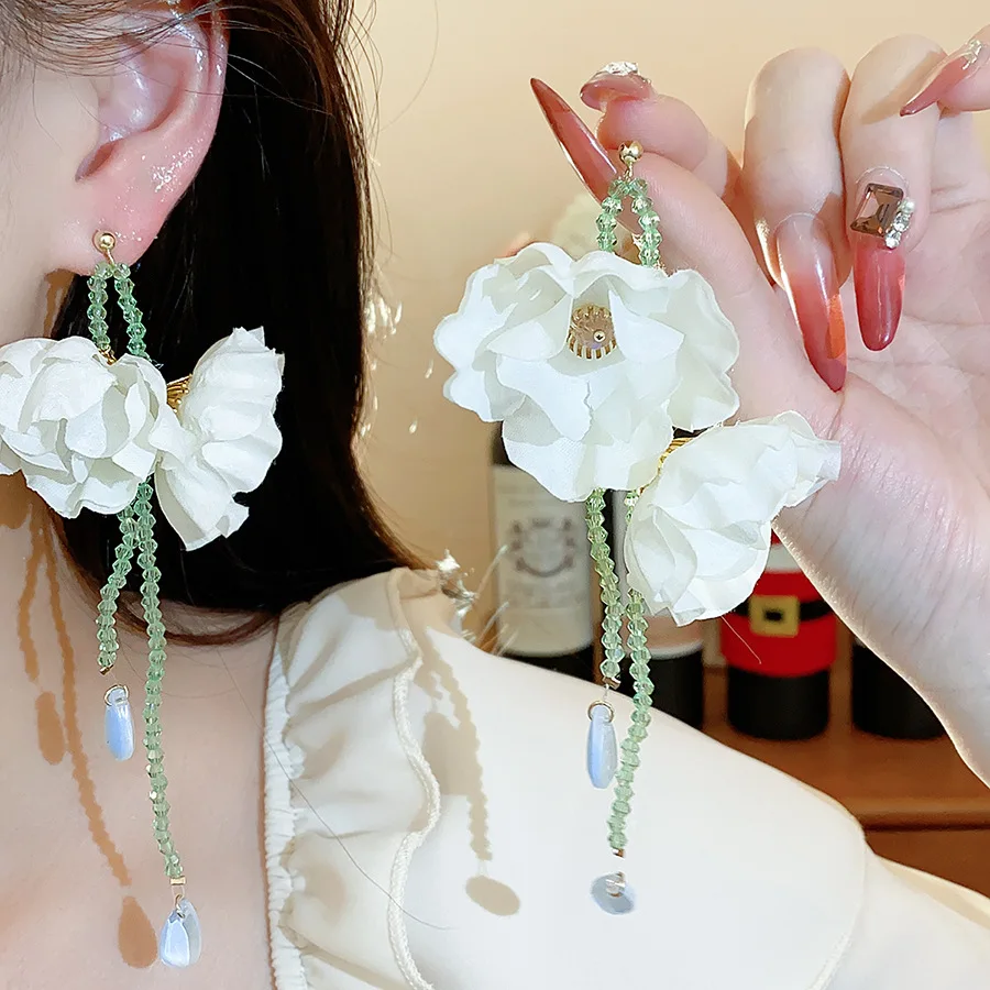 

White Rose Fabric Flower Dangle Earrings Girls Women's Glass Beads Tassel Pendant Earrings Photography Beach Vacation Jewelry