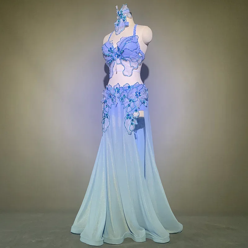 2026 벨리댄스 맞춤형 라인스톤 브라 메쉬 패치워크 스커트 세트 여성용 오리엔탈 인도 드럼 댄스 대회 무대 의상