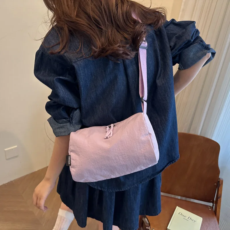 Simple Casual Women's Large Capacity Sports Bag Commuter Ladies Shoulder Bags Solid Color Female Portable Tote Handbags