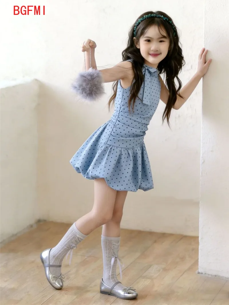 vestido-halter-azul-com-poas-para-meninas-coreanas-colecao-verao-2026-vestido-curto-floral-elegante-com-cintura-ajustada-para-meninas-de-2-a-10-anos