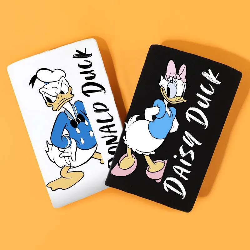 

Donald Duck Co-branded Couples Wear Cotton T-shirt Men Short Sleeve Summer Is Not The Same As The Disney Couple Clothing Trend