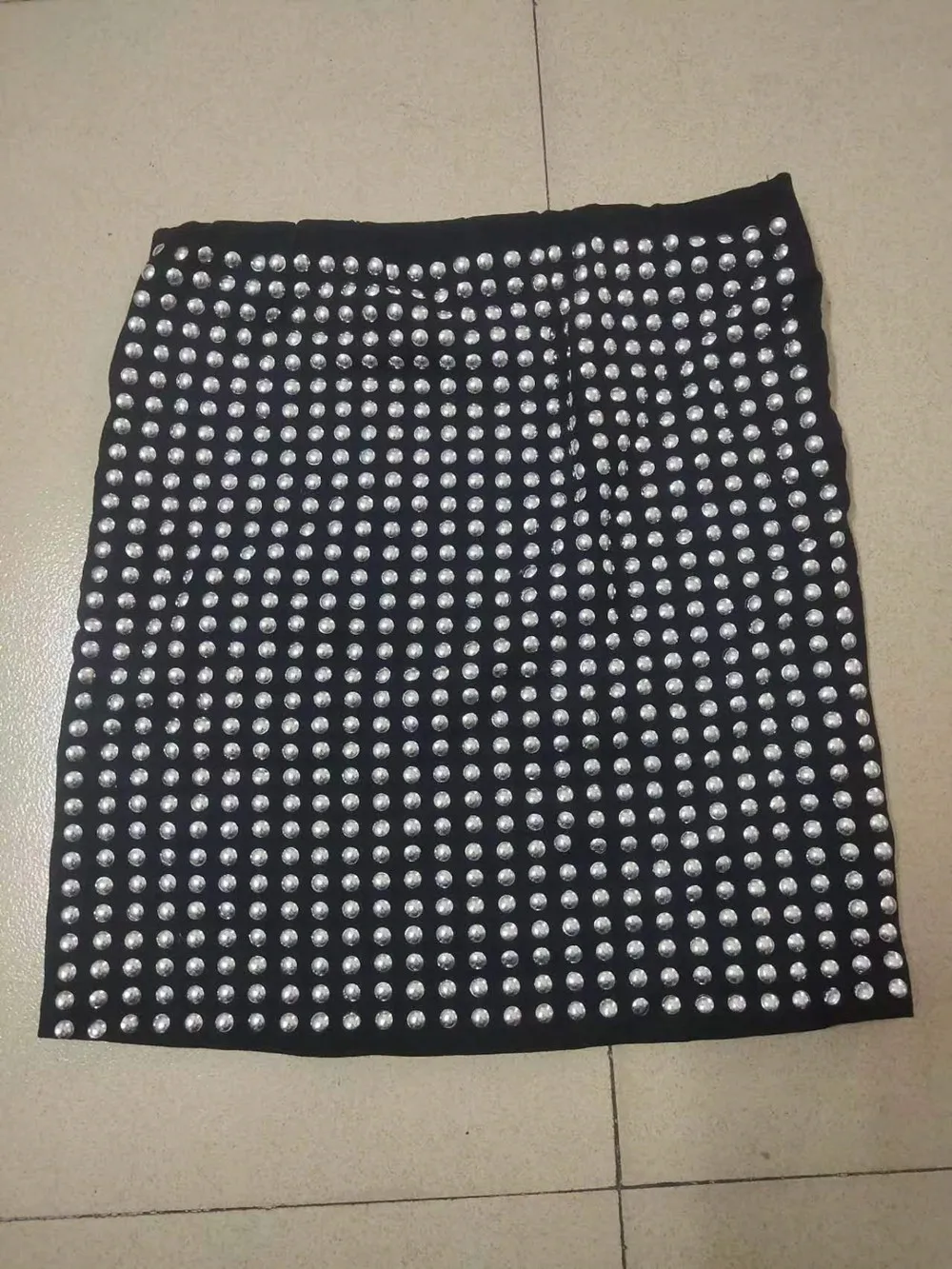 

Summer New Women Black Diamonds Mini Bodycon Skirt 2025 Designer Party Office Lady Elegant Short Skirt Retro Mujer Y2k Clothes