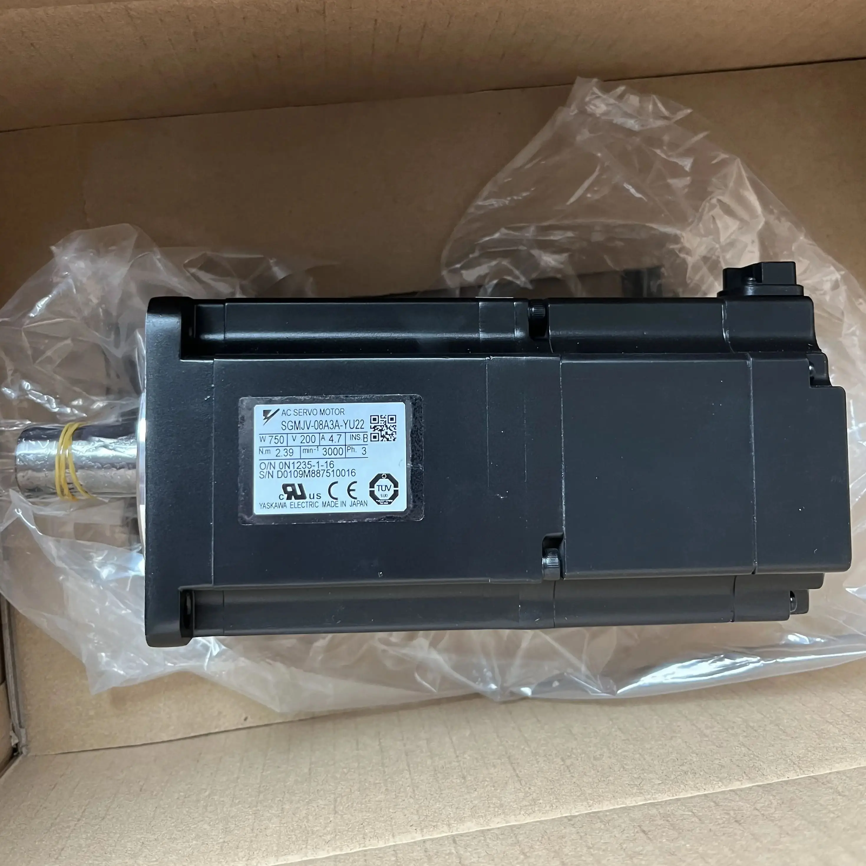 Genuine Original SGMJV-08A3A-YU22 Brand new Servo motor，SGMJV 08A3A YU22，Fast shipping