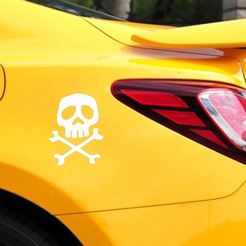 Personality Car Sticker Captain Harlock Space Pirate Skull Decal KK Car Stickers Accessories Vinyl  Waterproof and Sunscreen