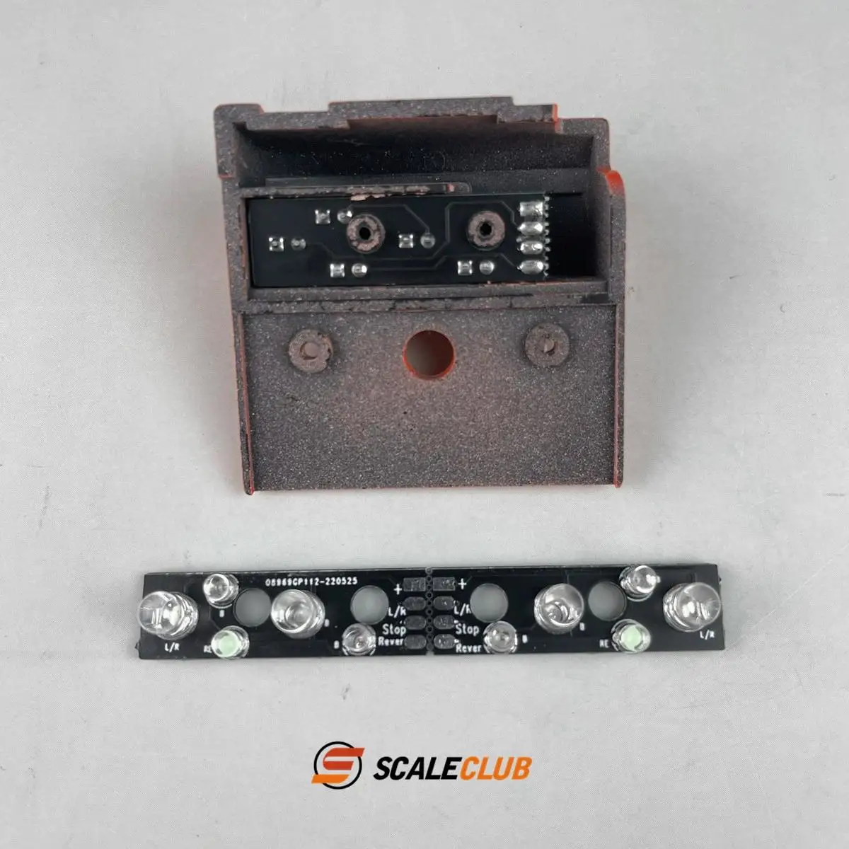 Scaleclub adapts to 1/14 Tamiya  tail light LED light board circuit board 2-3V