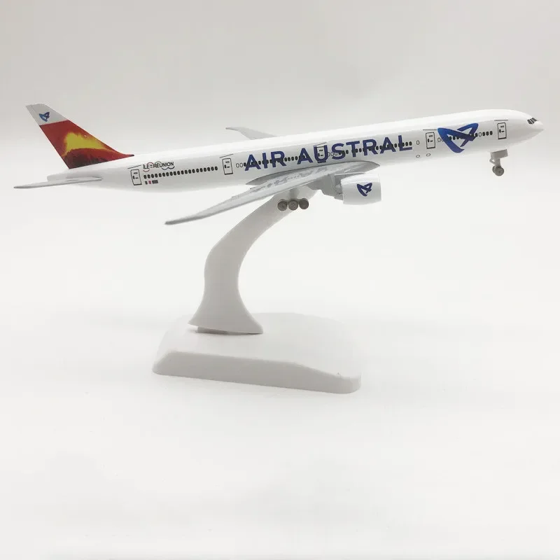 19cm Air Austral Airlines Boeing 777 B777 Airways modello di aeroplano in metallo in lega Diecast modello di aereo e ruote aereo aereo