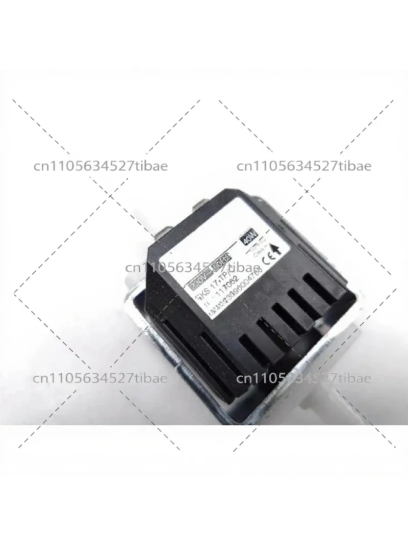 Water Pump Motor 12V High Flow Automotive Spray Suction Integrated Machine Replacement Parts