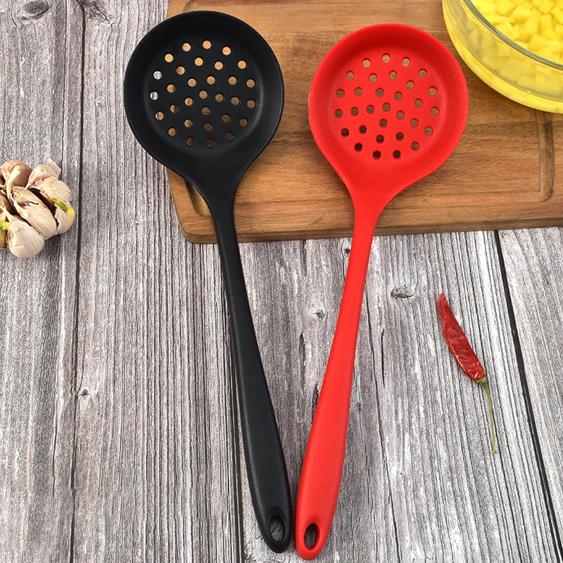 Long Handle Silicone Colander Non-Stick Cooking Strainer Heat Resistant Filter Spoon Mesh Skimmer Oil Mesh Colander Kitchen Tool