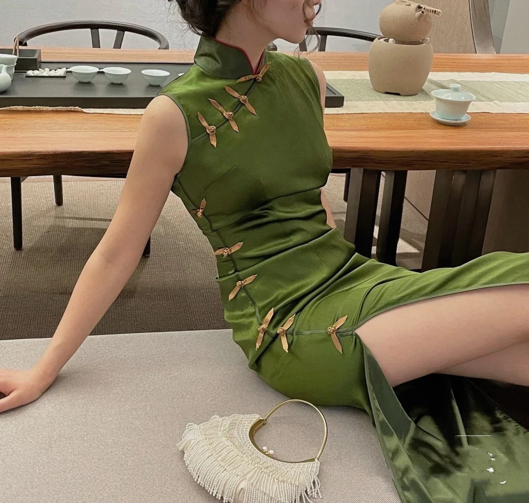 Vestido vintage de cetim verde qipao para mulheres, cheongsams sem mangas, vestidos longos elegantes qipao, novo estilo chinês, sexy