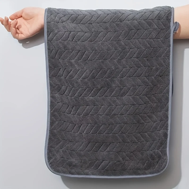 One heavy-duty quick-dry towel, ultra-soft and highly absorbent. Luxury spa & fitness towel, lightweight travel towel for adults