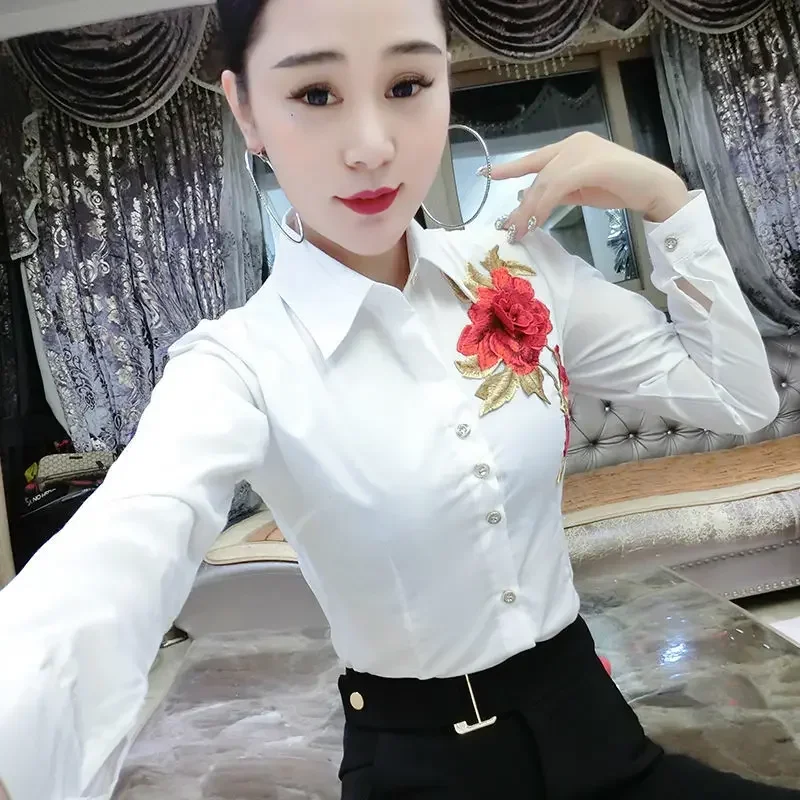 Blouse Women Autumn Winter Embroidered Long-Sleeved Shirt Women\'s Large Size Top Blusas Mujer De Moda
