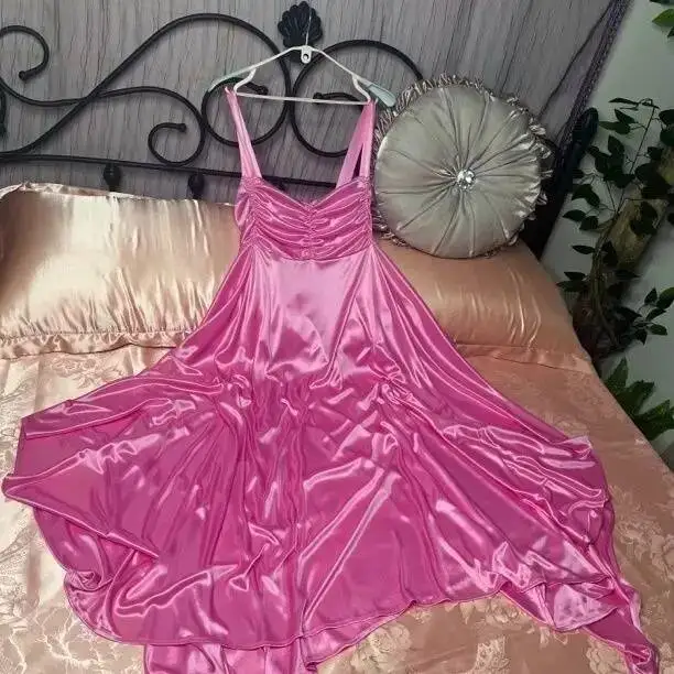 

Within100kg Glossy Sexy Women Satin Long Dress Sleeveless Loose Night Dress Plus Size Sleeping Robe