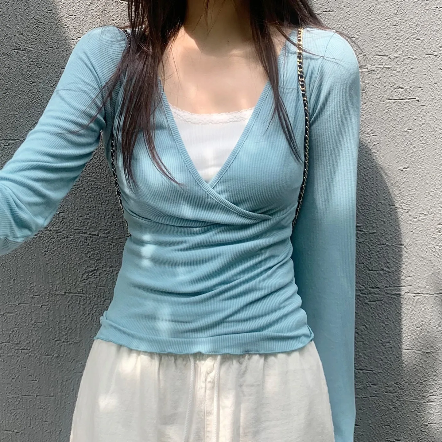 

Women's Sweet Dopamine Gentle Elegant V Neck Fake Two Piece Ribbed Top Slimming Long Sleeve Shirt Casual Daily Office Blouse