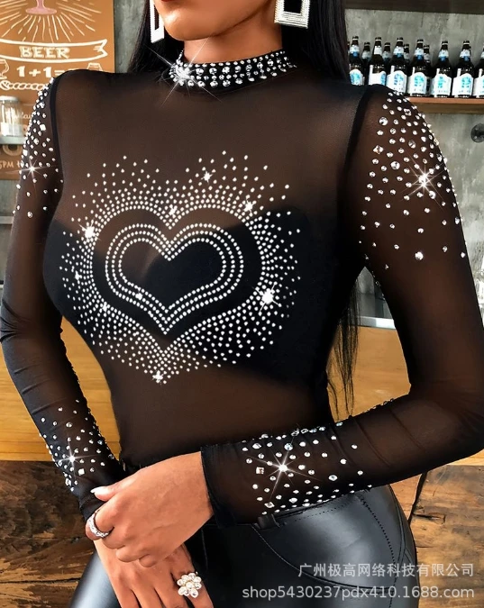 

Top Women 2024 Spring Sexy Perspective Rhinestone Decor Heart Pattern Round Neck Long Sleeve Casual Skinny Daily Top